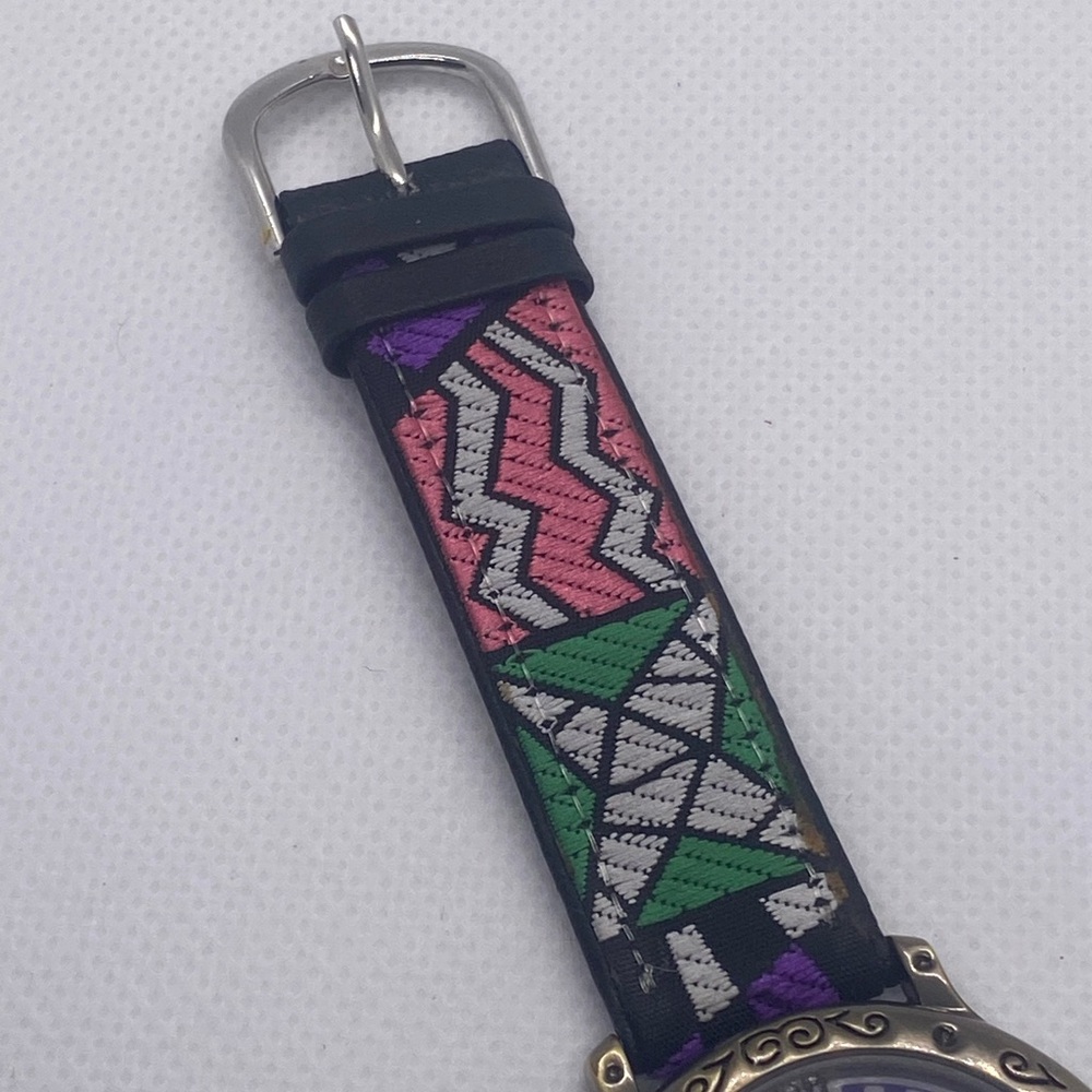 Spendid Multicolored Watch - Picture 9 of 12